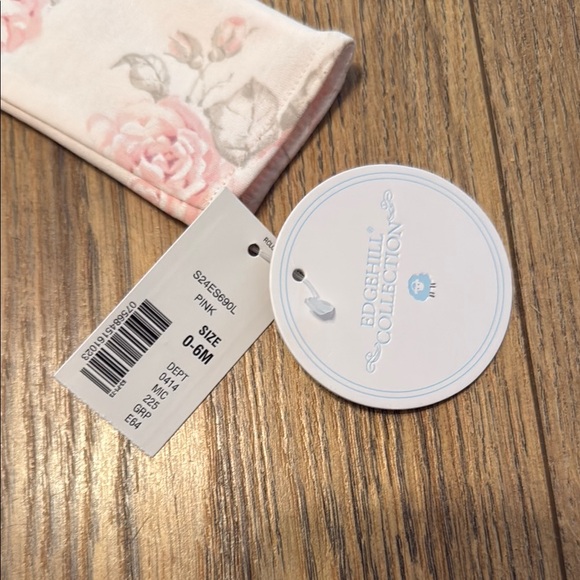 Edgehill collection floral gown - Picture 4 of 4